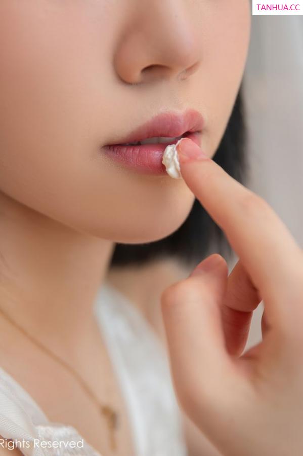 一颗甜蛋黄a  [XiuRen]高清写真图 2022.01.28 No.4530 一颗甜蛋黄a第9张图片